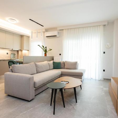Elegance Apartment 2 Bedroom Suites Солун Екстериор снимка