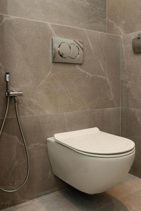 Elegance Apartment 2 Bedroom Suites Солун Екстериор снимка